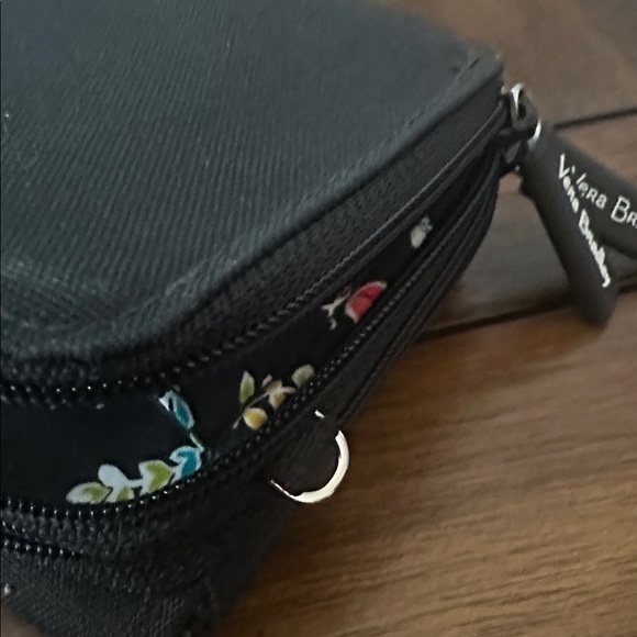 Vera Bradley EUC Black Nylon All-In-One Clutch Wallet (has D-rings for strap) - Picture 11 of 12